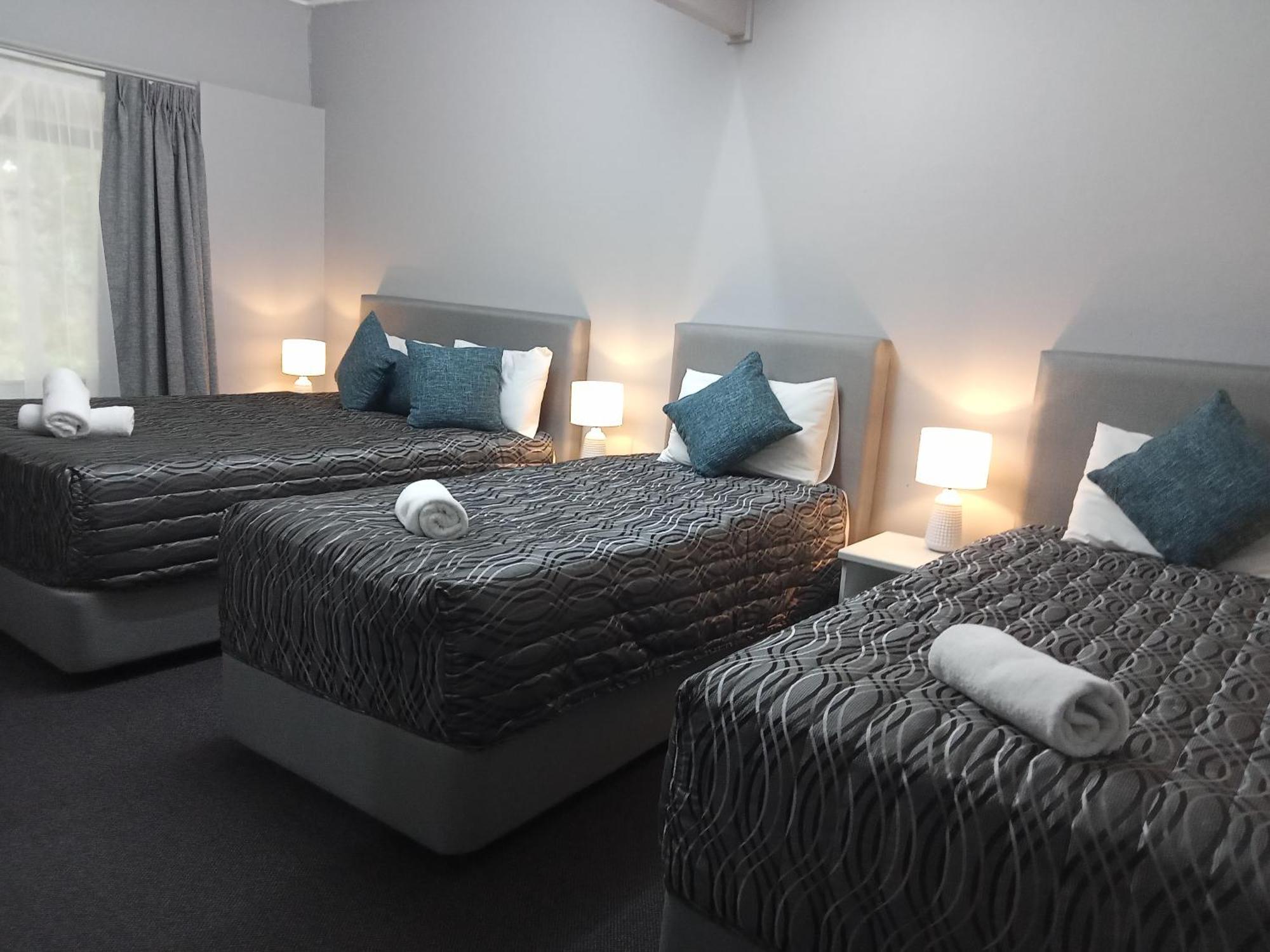 Solomon Inn Motel Figtree Wollongong Exteriör bild