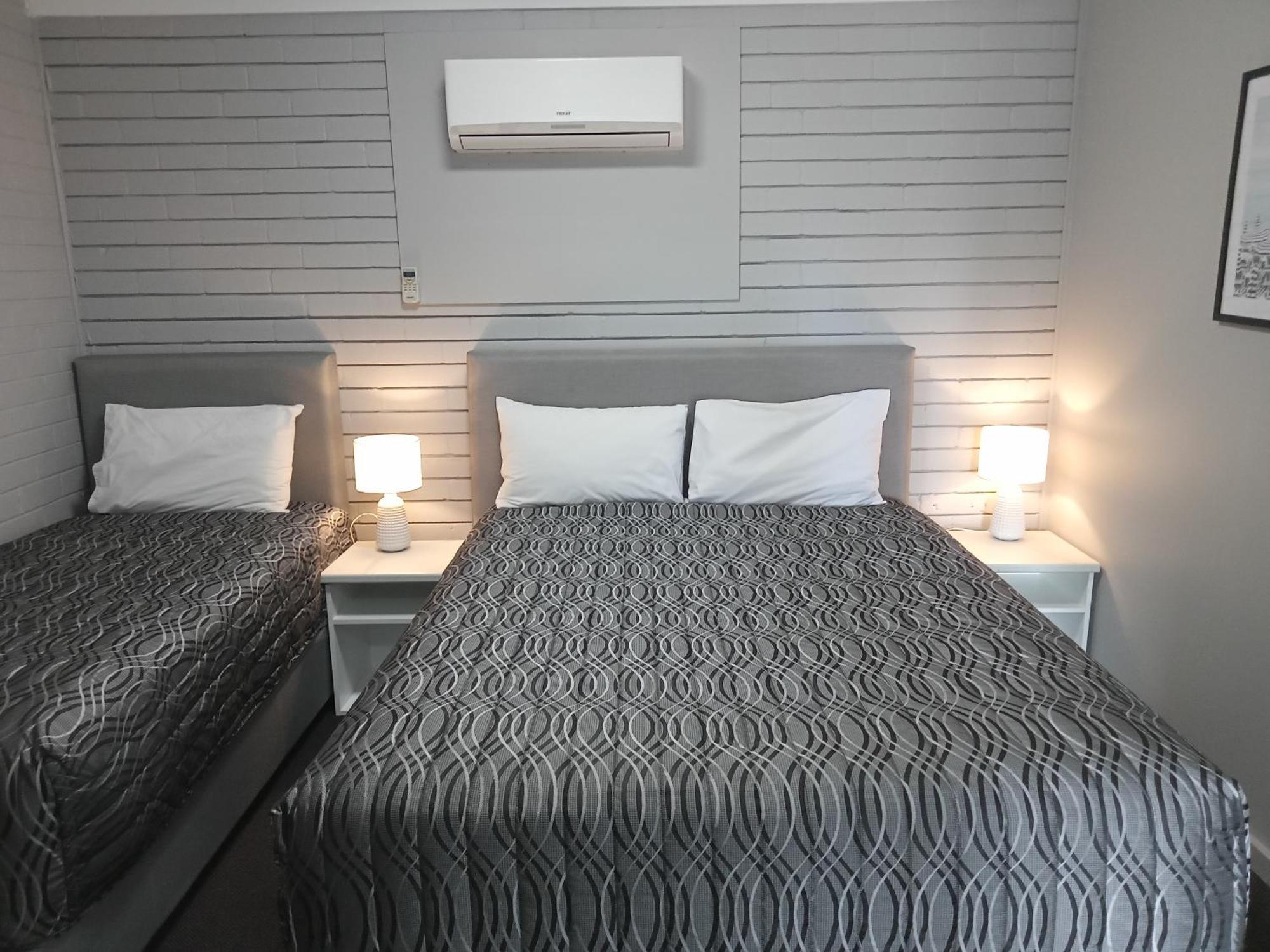 Solomon Inn Motel Figtree Wollongong Exteriör bild