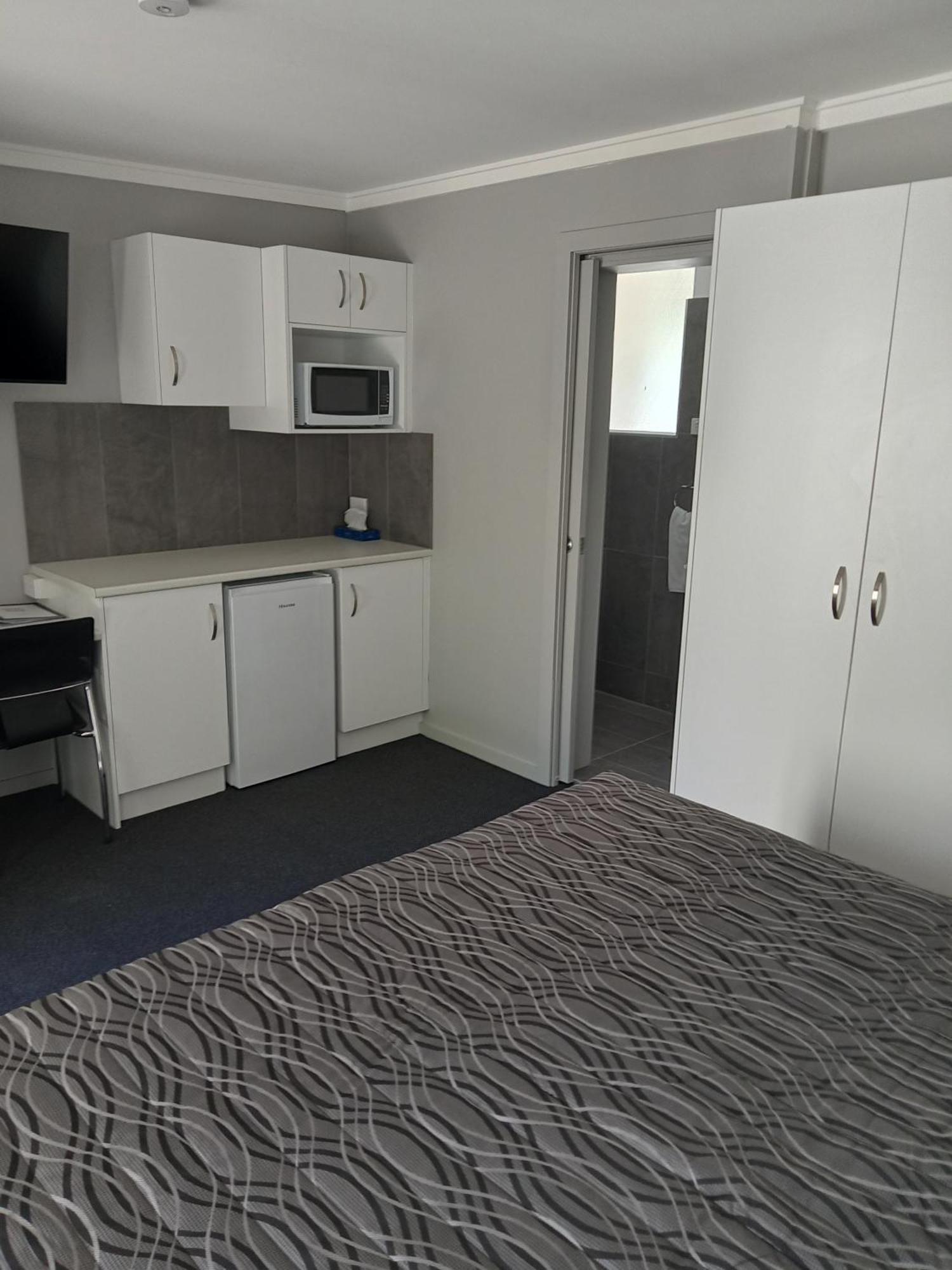 Solomon Inn Motel Figtree Wollongong Exteriör bild