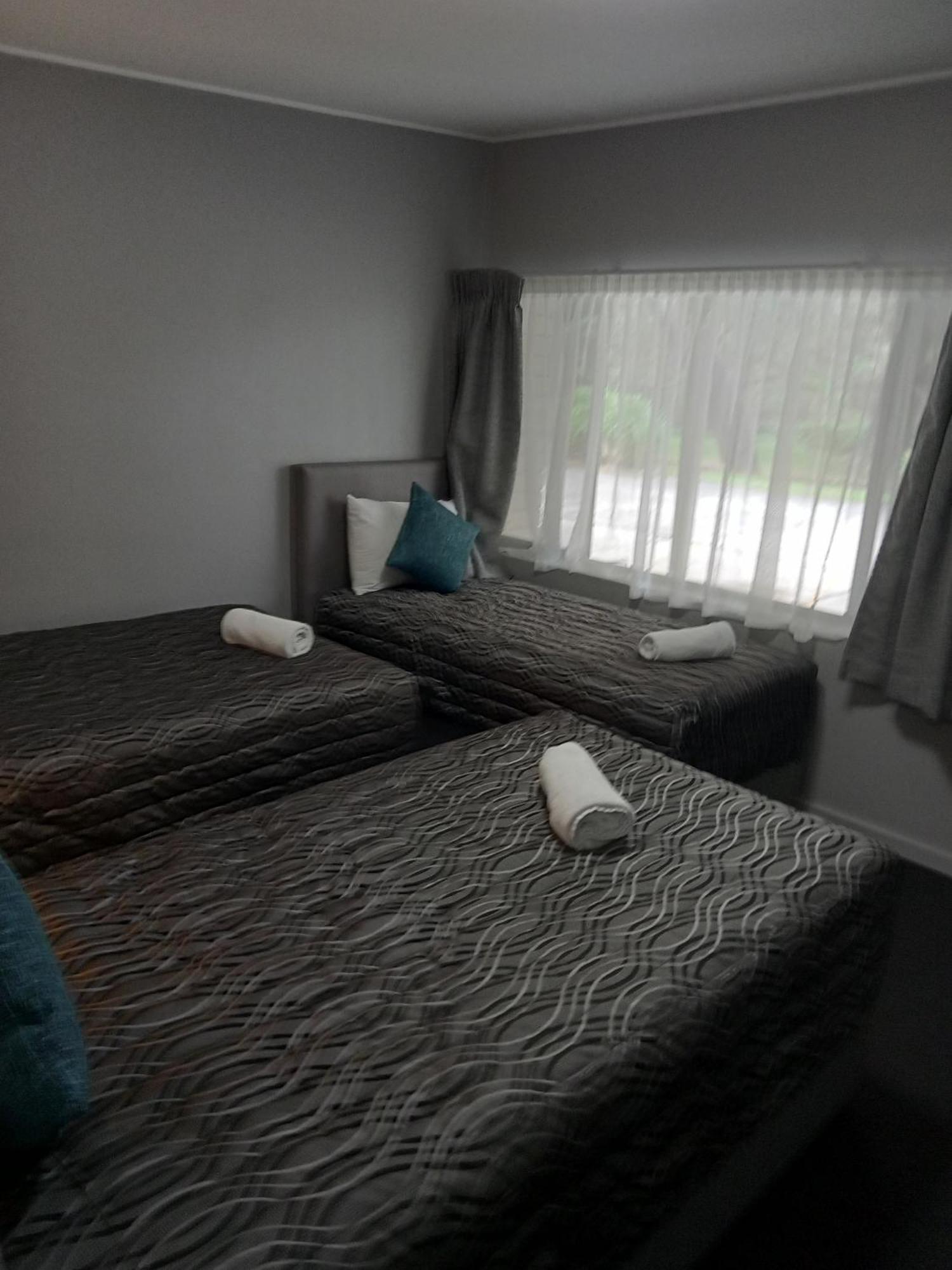Solomon Inn Motel Figtree Wollongong Exteriör bild