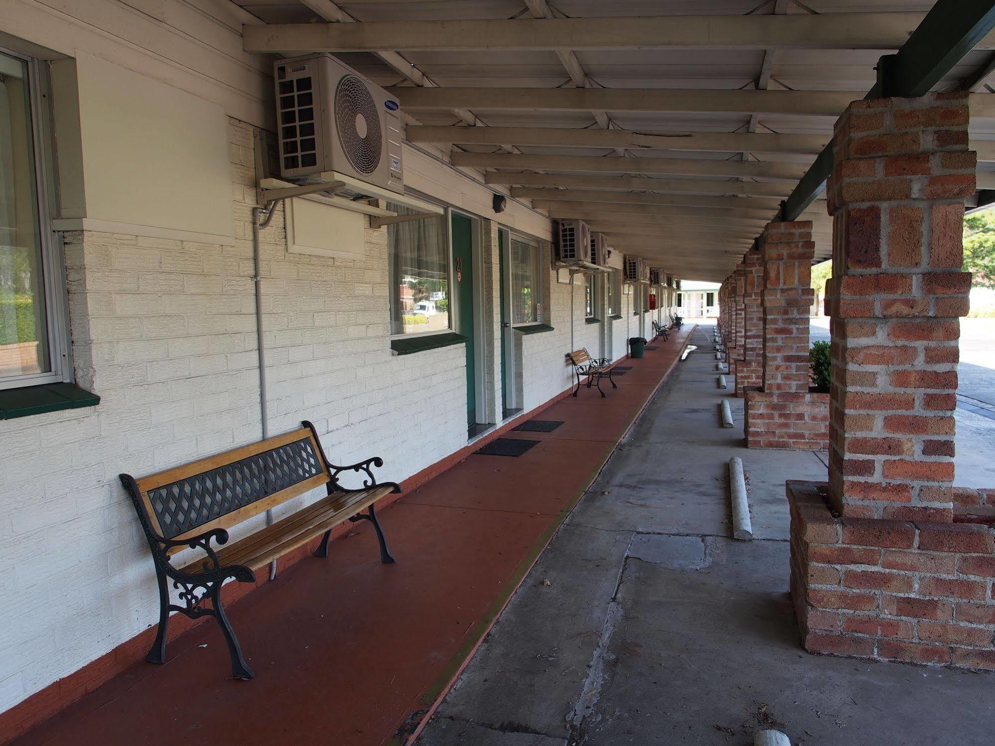 Solomon Inn Motel Figtree Wollongong Exteriör bild